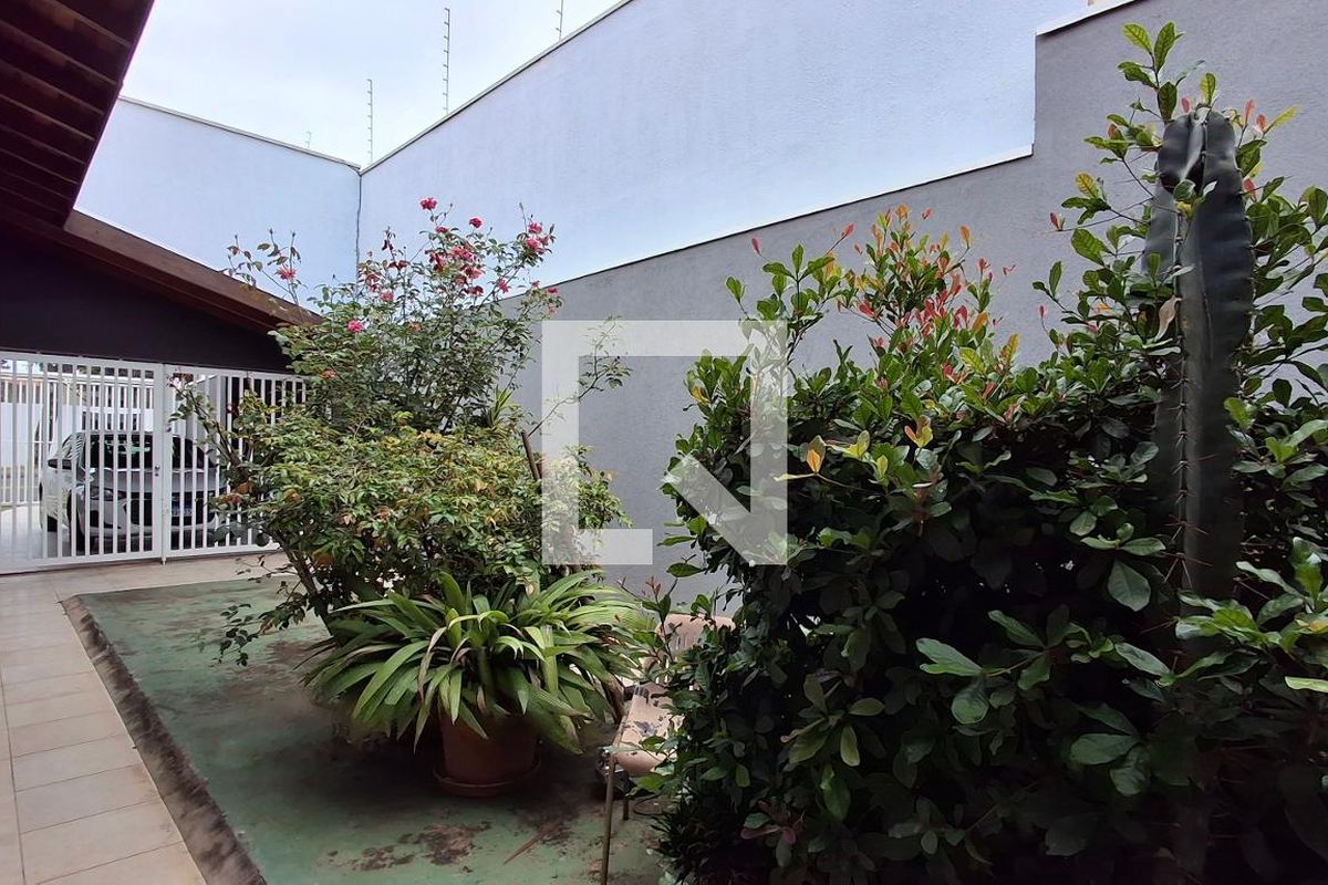 Casa à Venda - Mansões Santo Antônio, 4 Quartos,  315 m2 em , Campinas - sp | SoloBR