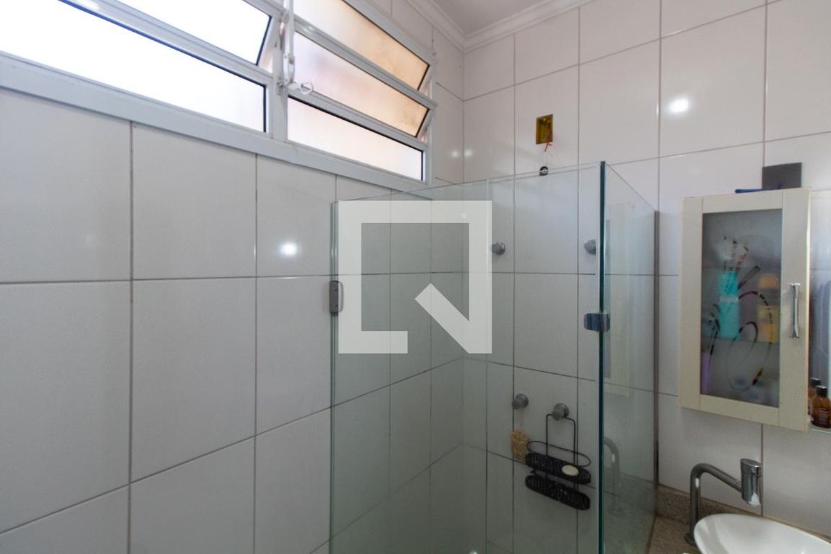 Casa à Venda - Mansões Santo Antônio, 4 Quartos,  315 m2 em , Campinas - sp | SoloBR