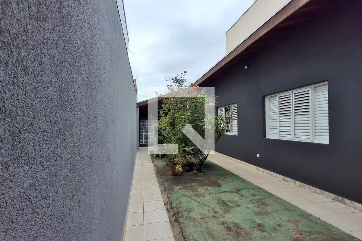Casa à Venda - Mansões Santo Antônio, 4 Quartos,  315 m2 em , Campinas - sp | SoloBR