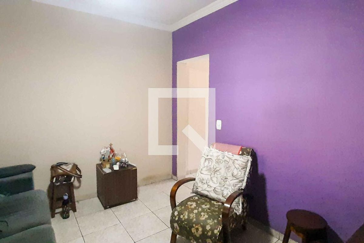 Casa, 3 quartos, 250 m² - Foto 2