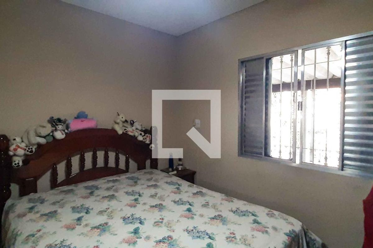 Casa, 3 quartos, 250 m² - Foto 34
