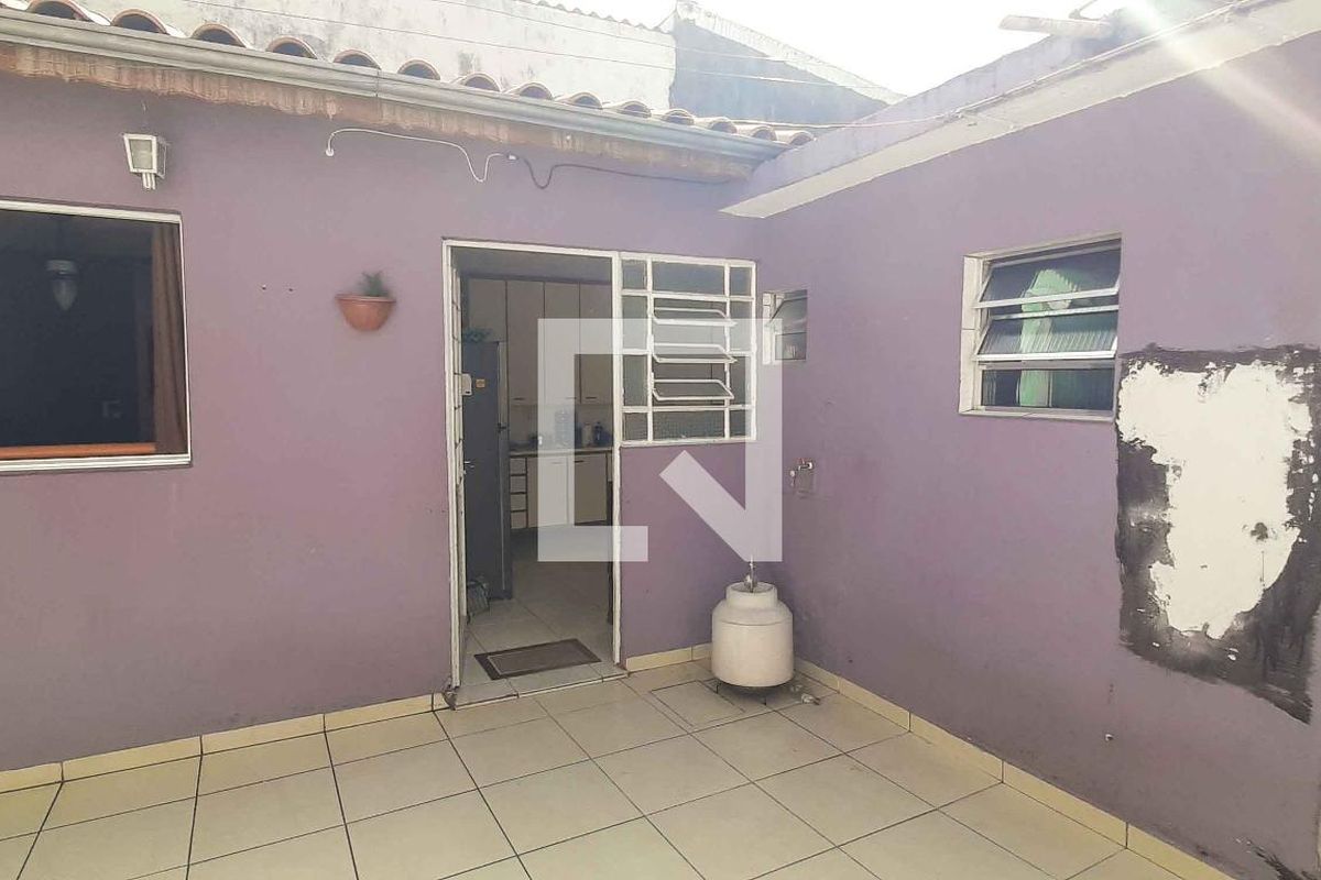 Casa, 3 quartos, 250 m² - Foto 174