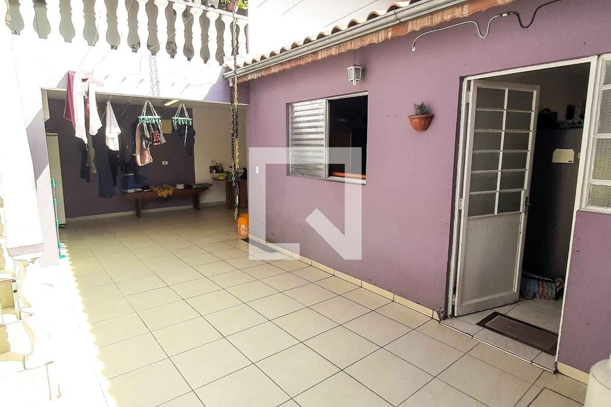 Casa, 3 quartos, 250 m² - Foto 172
