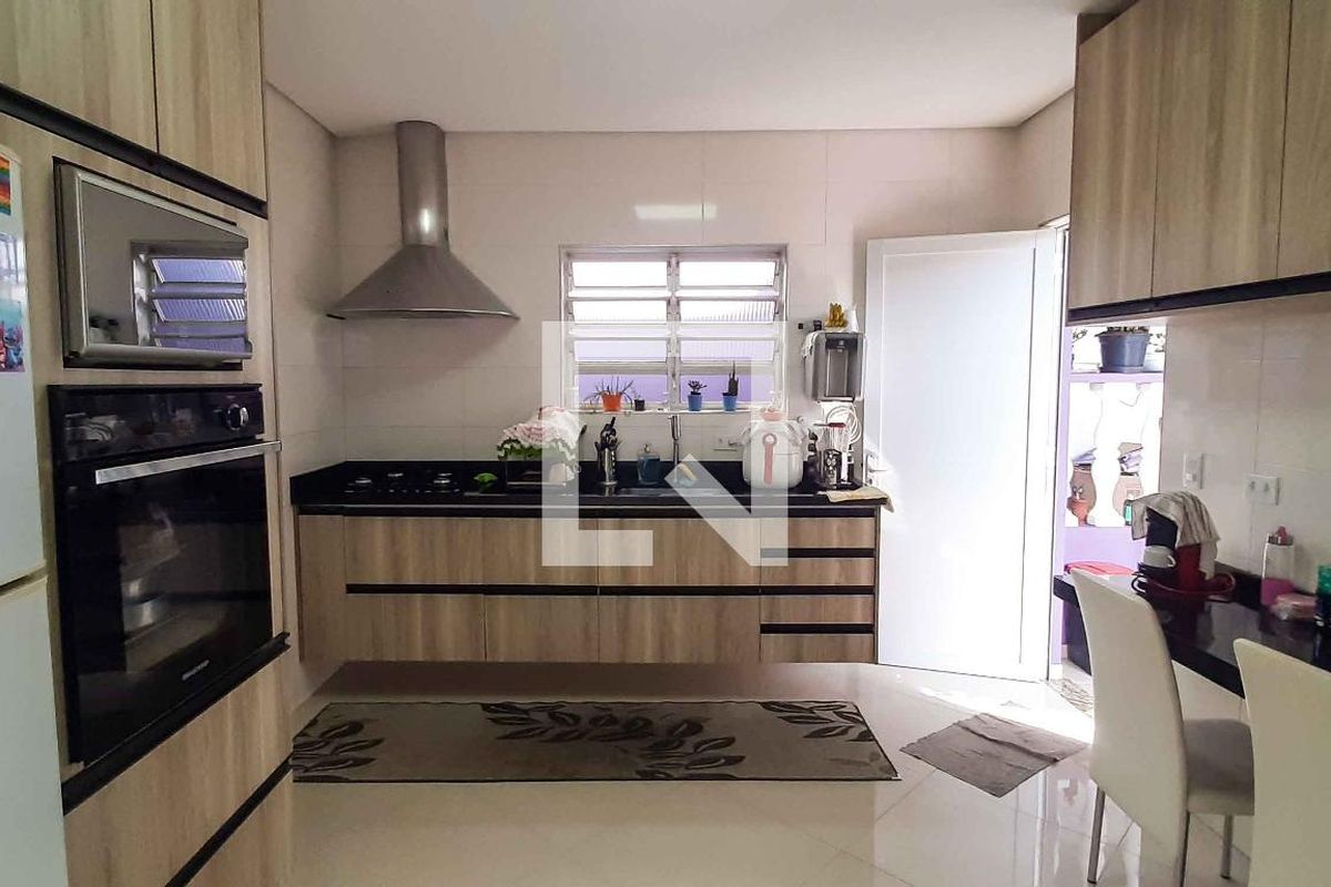Casa, 3 quartos, 250 m² - Foto 88