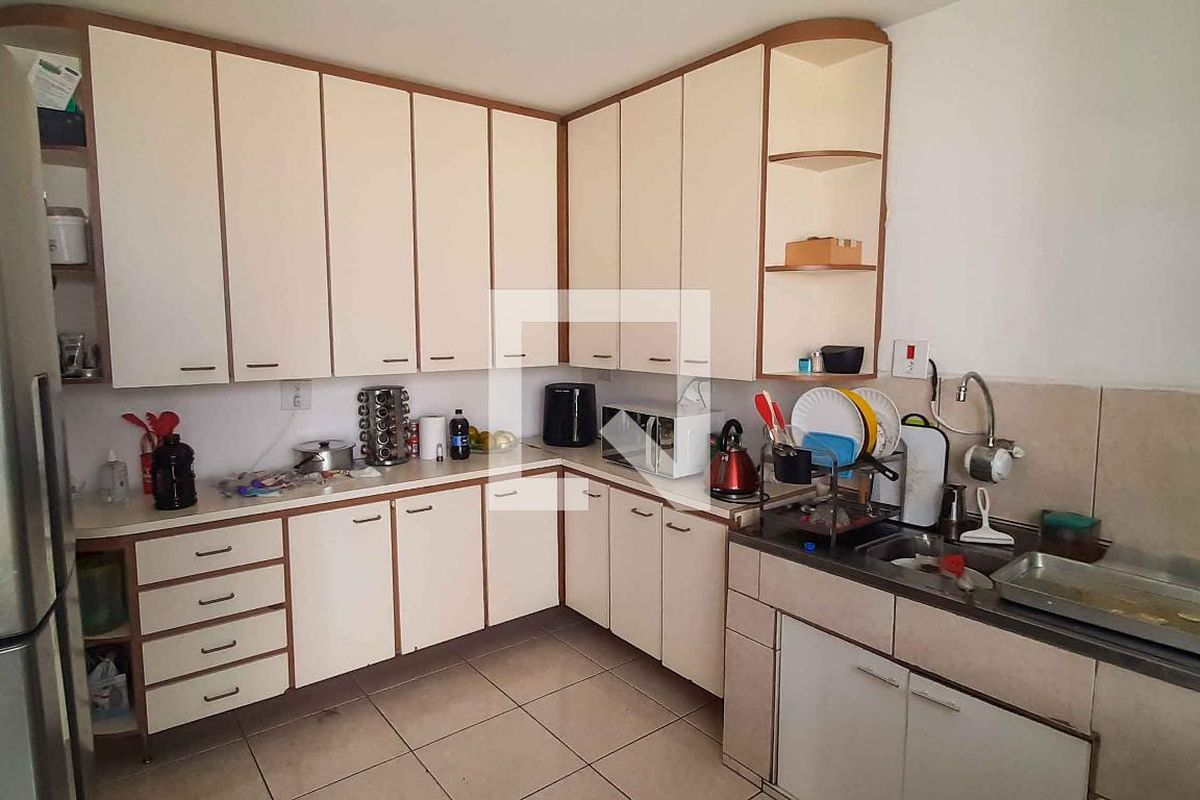 Casa, 3 quartos, 250 m² - Foto 144