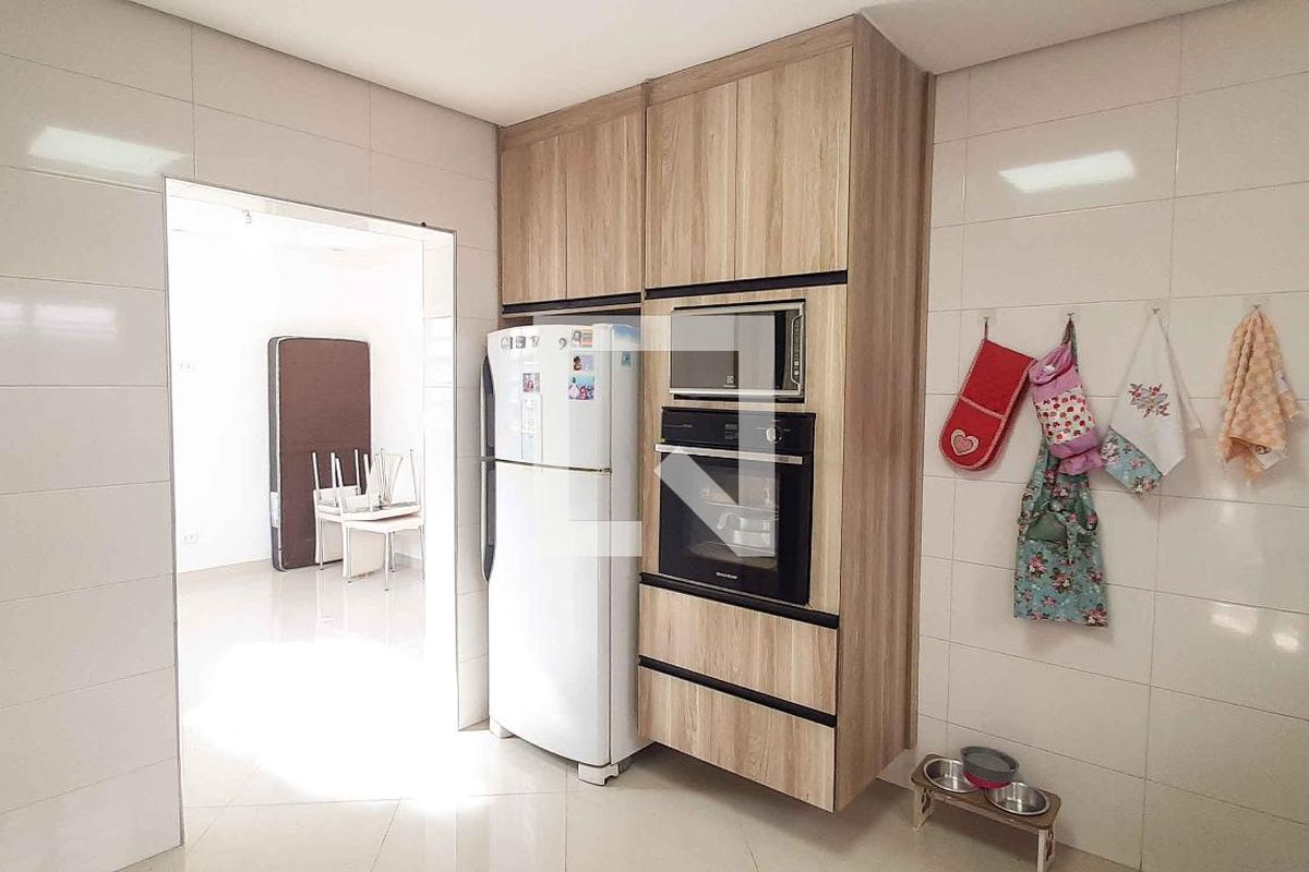 Casa, 3 quartos, 250 m² - Foto 92