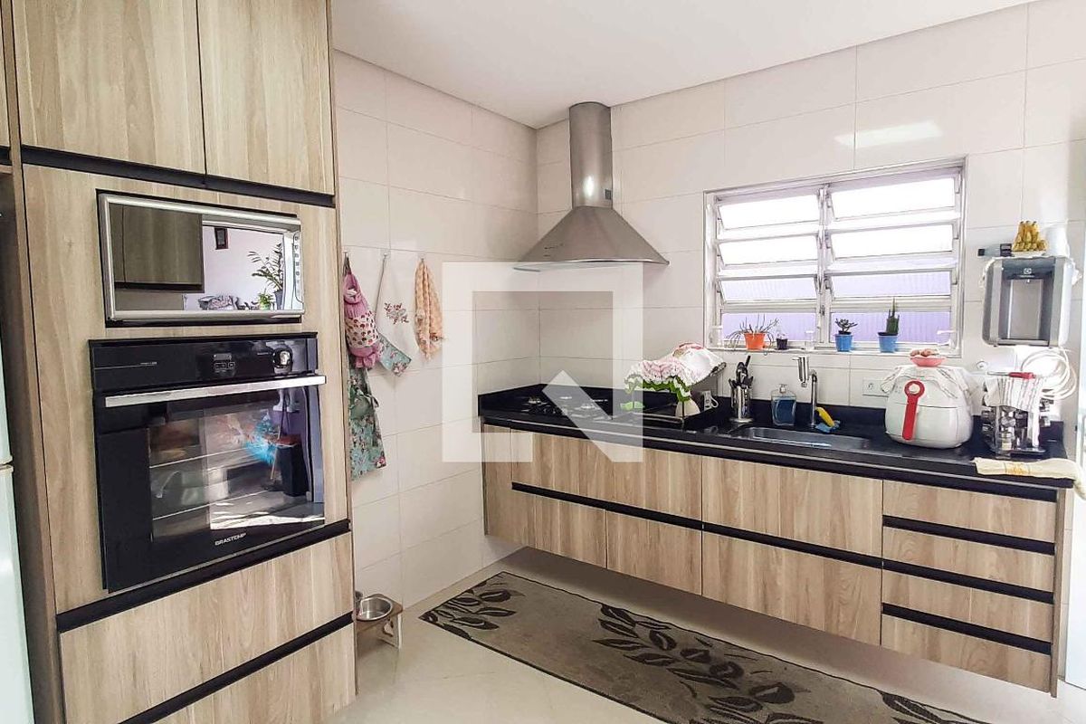 Casa, 3 quartos, 250 m² - Foto 90