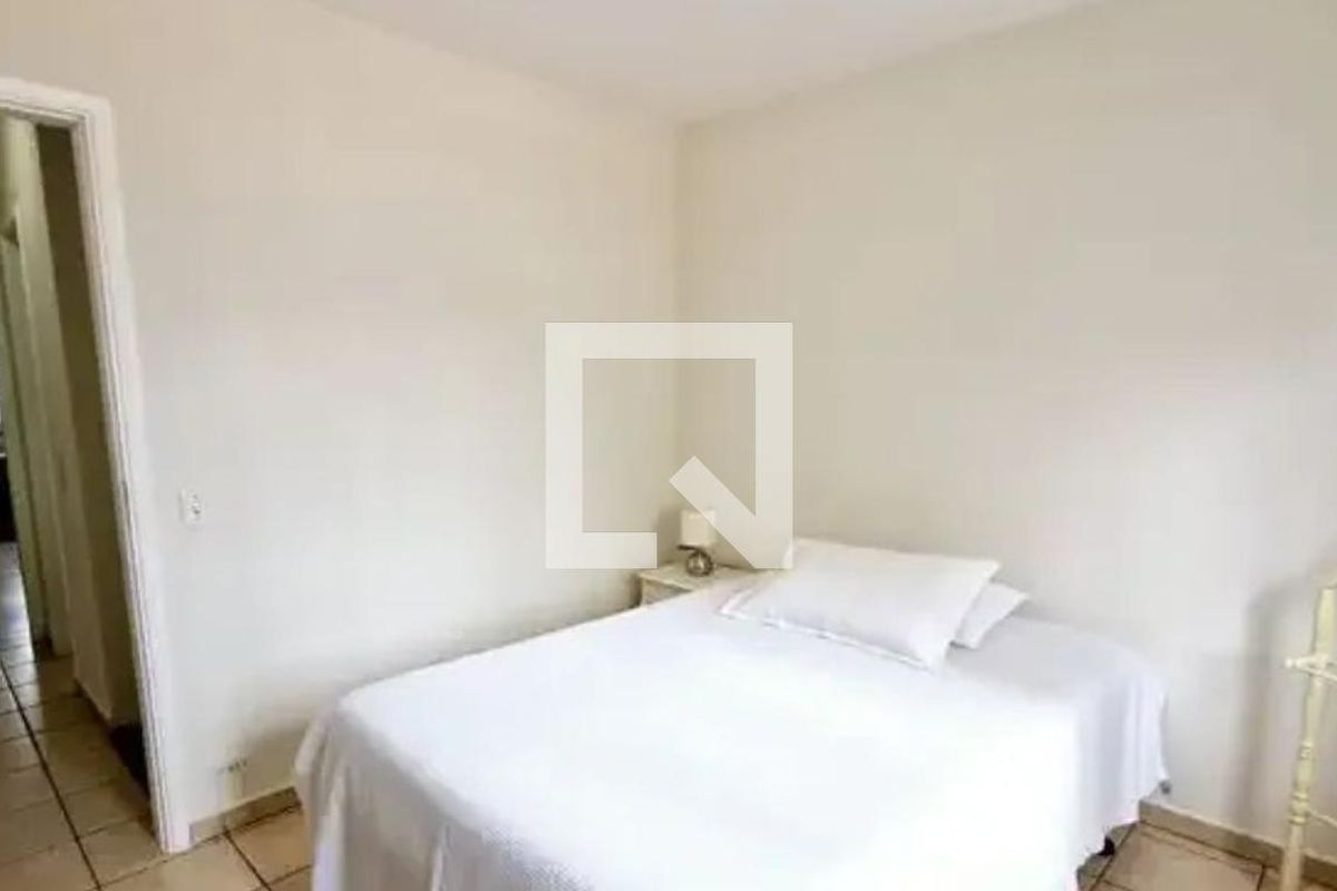 Casa, 2 quartos, 250 m² - Foto 14