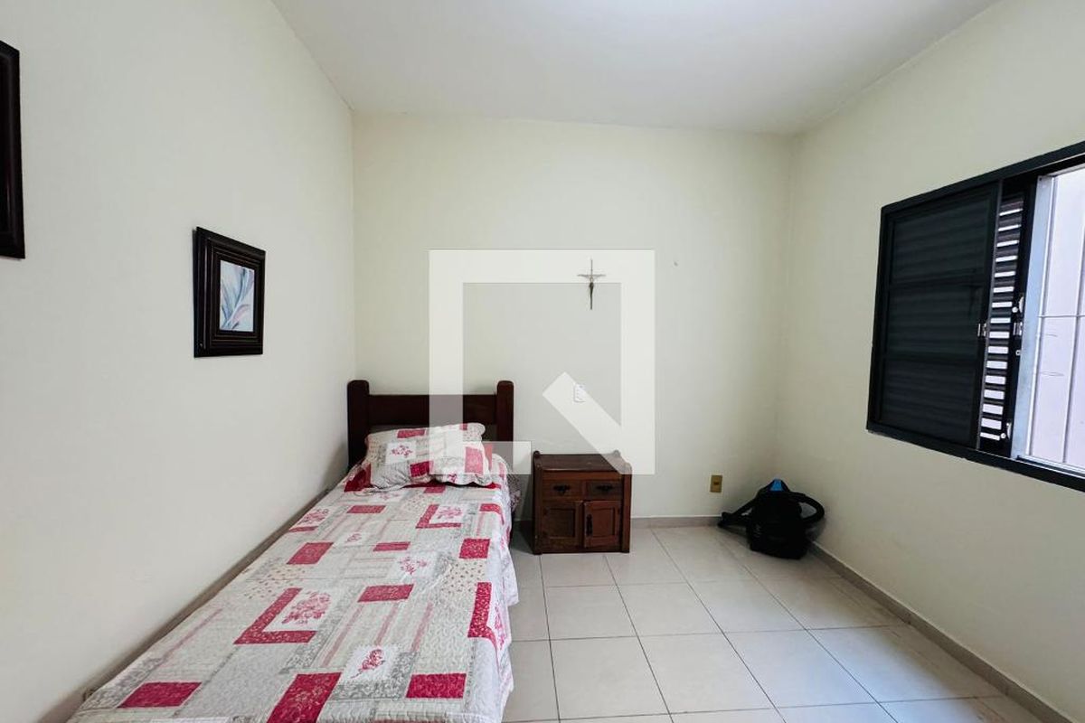 Casa à Venda - Nova Campinas, 3 Quartos,  152 m2 em , Campinas - sp | SoloBR