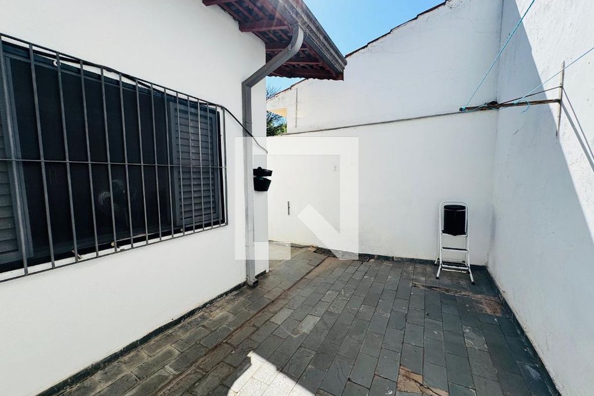 Casa à Venda - Nova Campinas, 3 Quartos,  152 m2 em , Campinas - sp | SoloBR