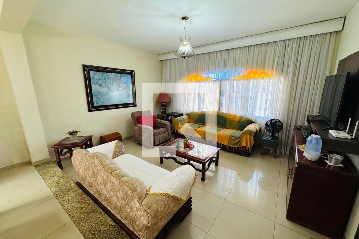 Casa à Venda - Nova Campinas, 3 Quartos,  152 m2 em , Campinas - sp | SoloBR