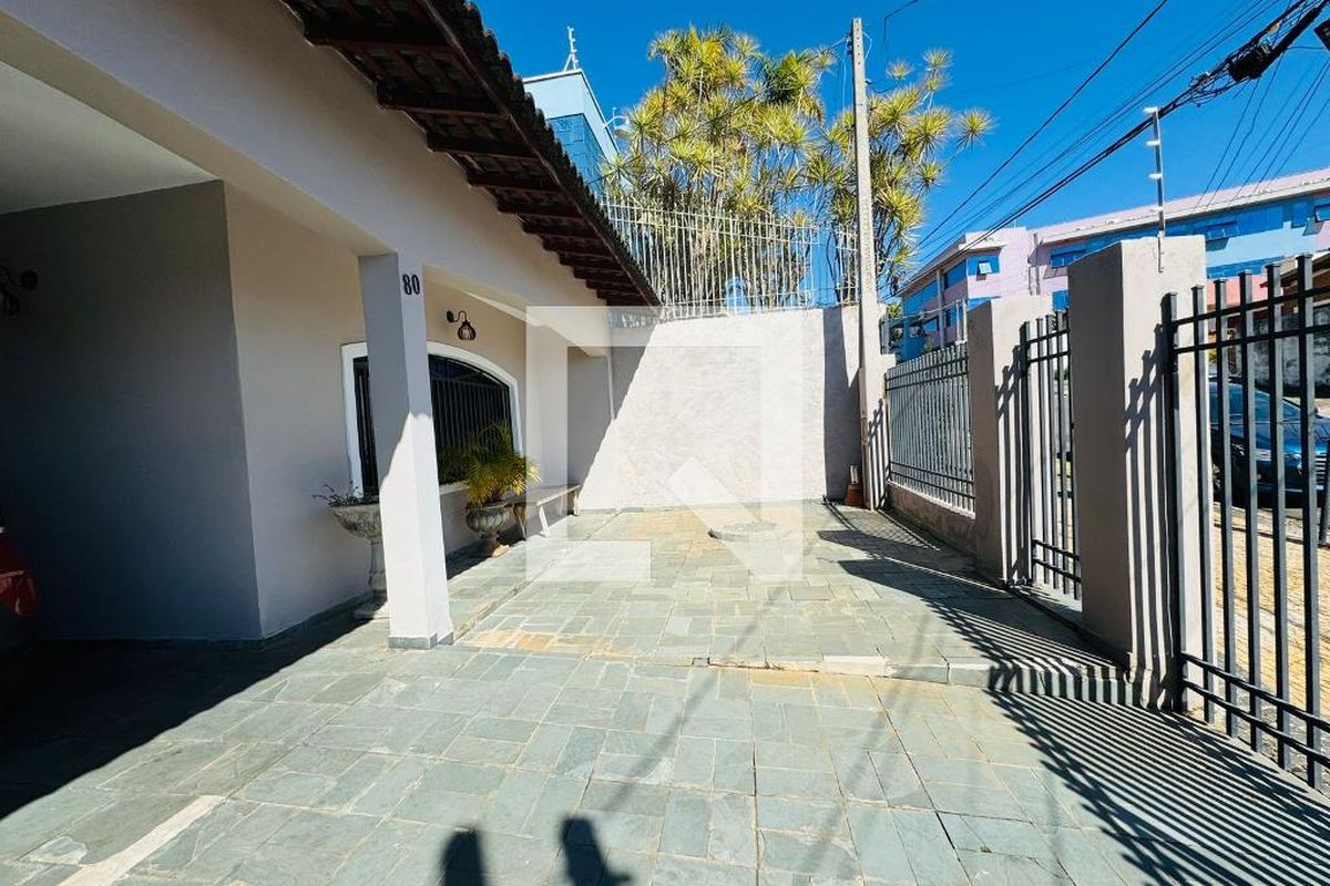Casa à Venda - Nova Campinas, 3 Quartos,  152 m2 em , Campinas - sp | SoloBR