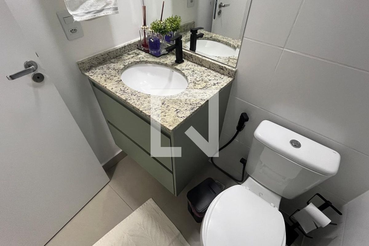 Apartamento à Venda - Mansões Santo Antônio, 2 Quartos,  61 m2 em , Campinas - sp | SoloBR
