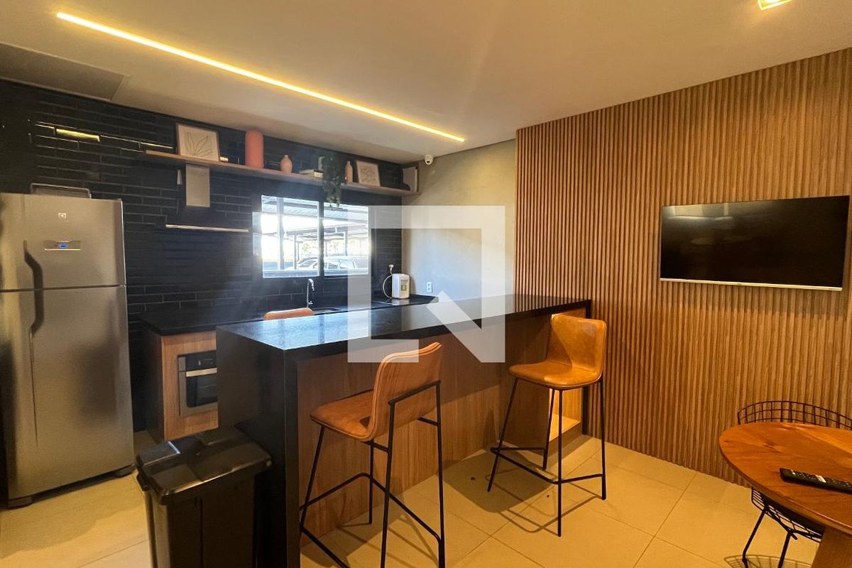 Apartamento à Venda - Mansões Santo Antônio, 2 Quartos,  61 m2 em , Campinas - sp | SoloBR