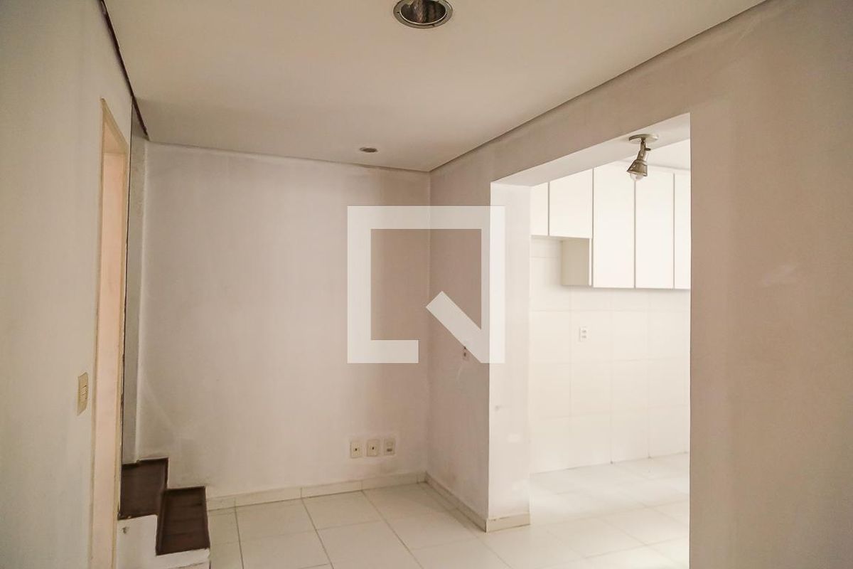 Casa, 3 quartos, 215 m² - Foto 94