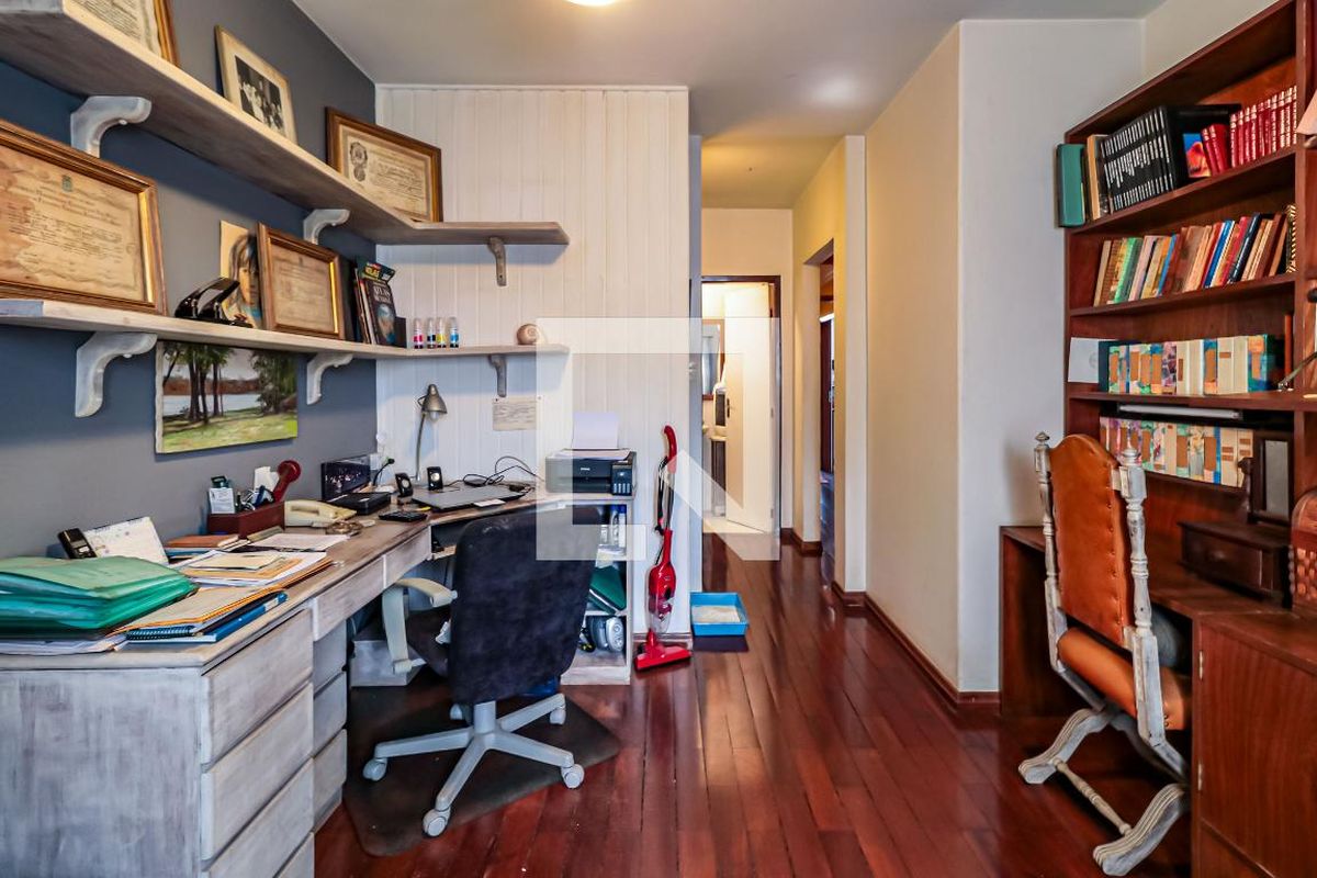 Casa, 3 quartos, 300 m² - Foto 44