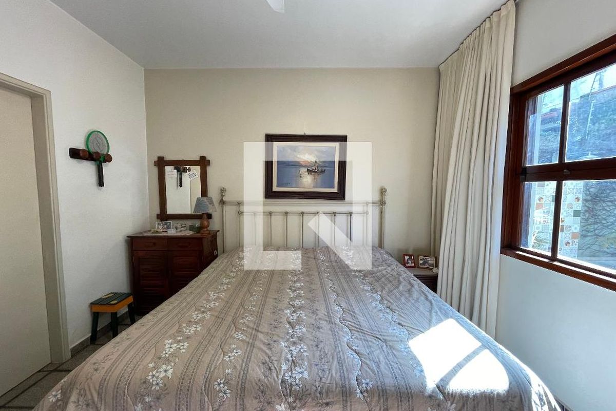 Casa, 4 quartos, 244 m² - Foto 34