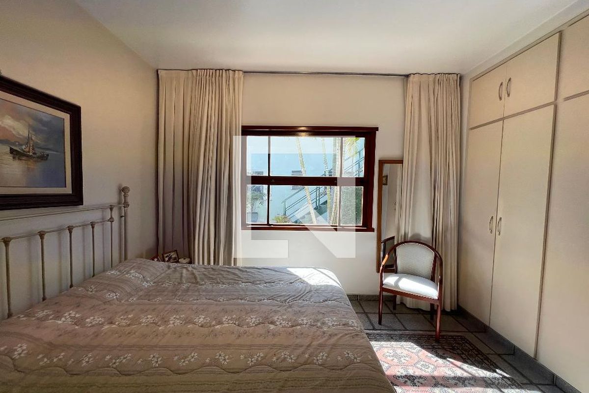 Casa, 4 quartos, 244 m² - Foto 36