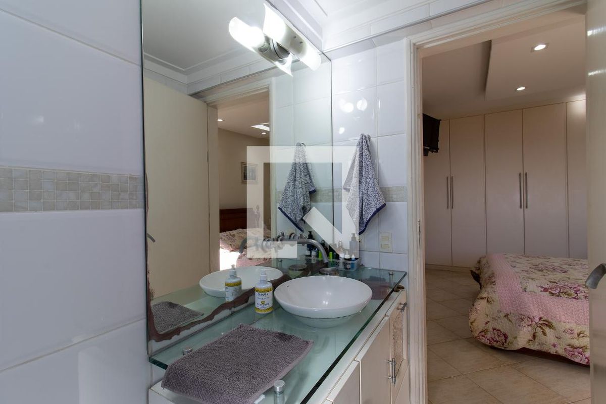 Apartamento à Venda - Bosque, 3 Quartos,  210 m2 em , Campinas - sp | SoloBR