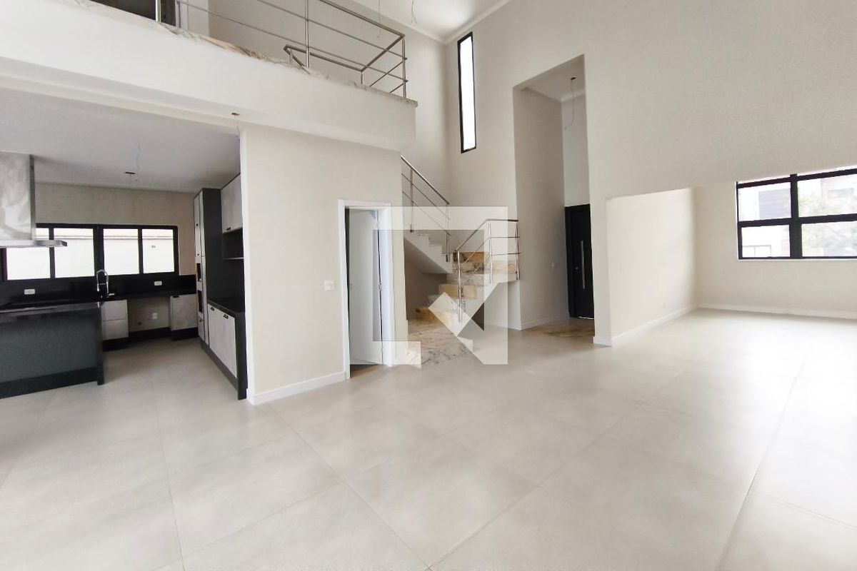 Casa à Venda - Swiss Park, 3 Quartos,  260 m2 em , Campinas - sp | SoloBR