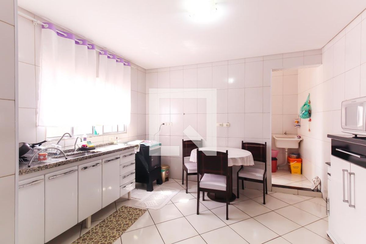 Casa, 4 quartos, 200 m² - Foto 92
