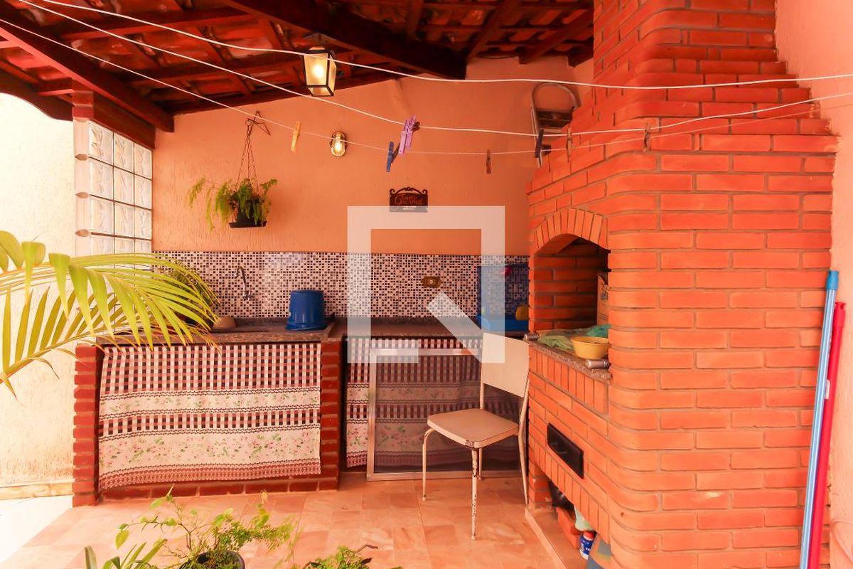 Casa, 4 quartos, 200 m² - Foto 84