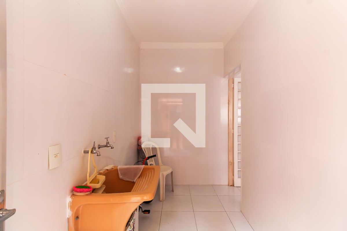 Casa, 4 quartos, 200 m² - Foto 80
