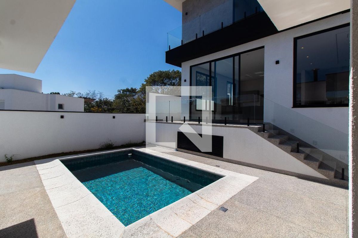 Casa à Venda - Lot. Alphaville Campinas, 4 Quartos,  411 m2 em , Campinas - sp | SoloBR