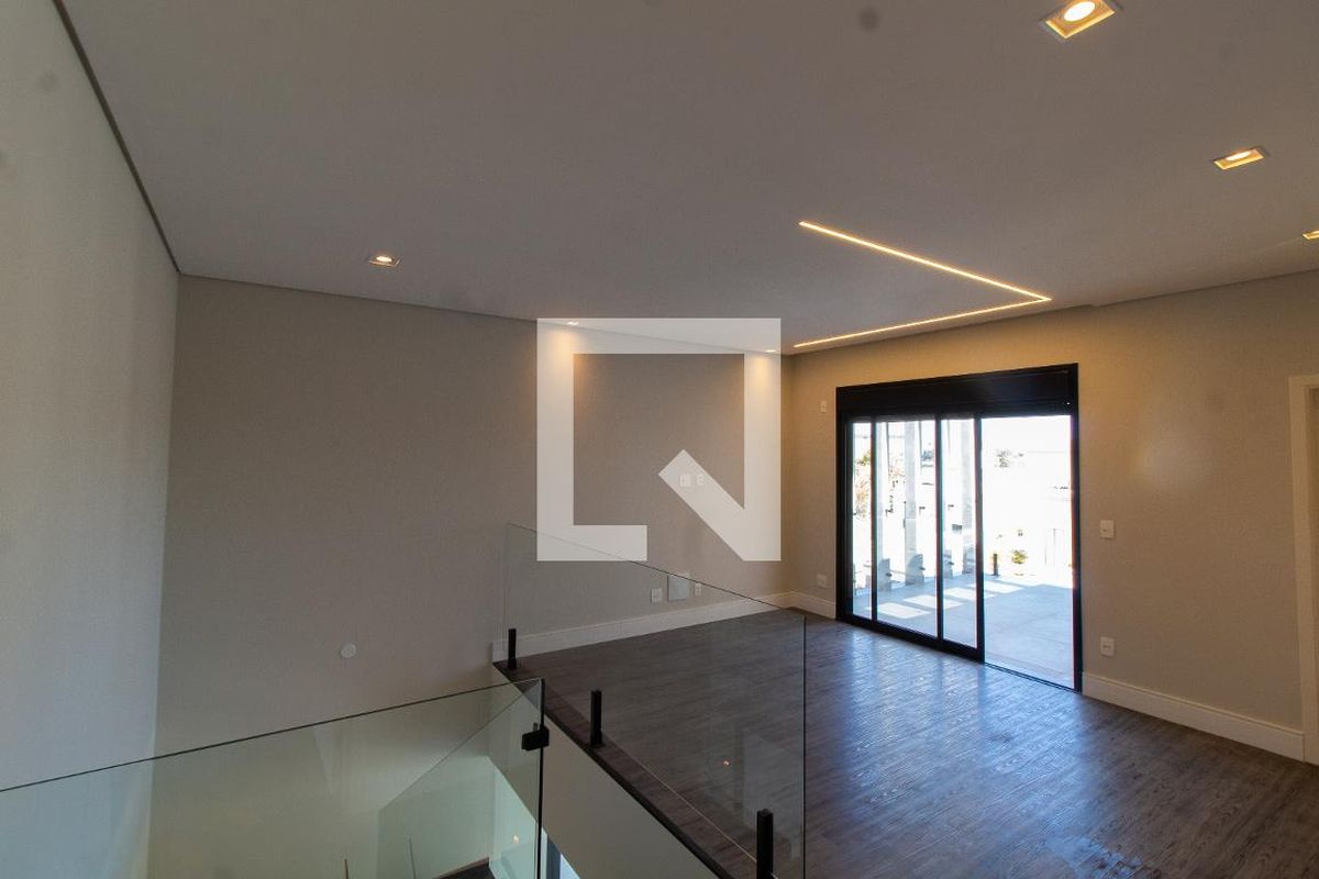 Casa à Venda - Lot. Alphaville Campinas, 4 Quartos,  411 m2 em , Campinas - sp | SoloBR