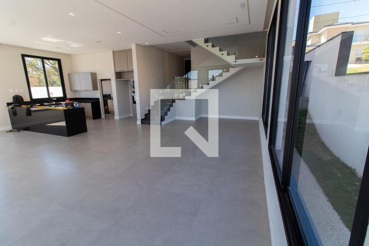 Casa à Venda - Lot. Alphaville Campinas, 4 Quartos,  411 m2 em , Campinas - sp | SoloBR