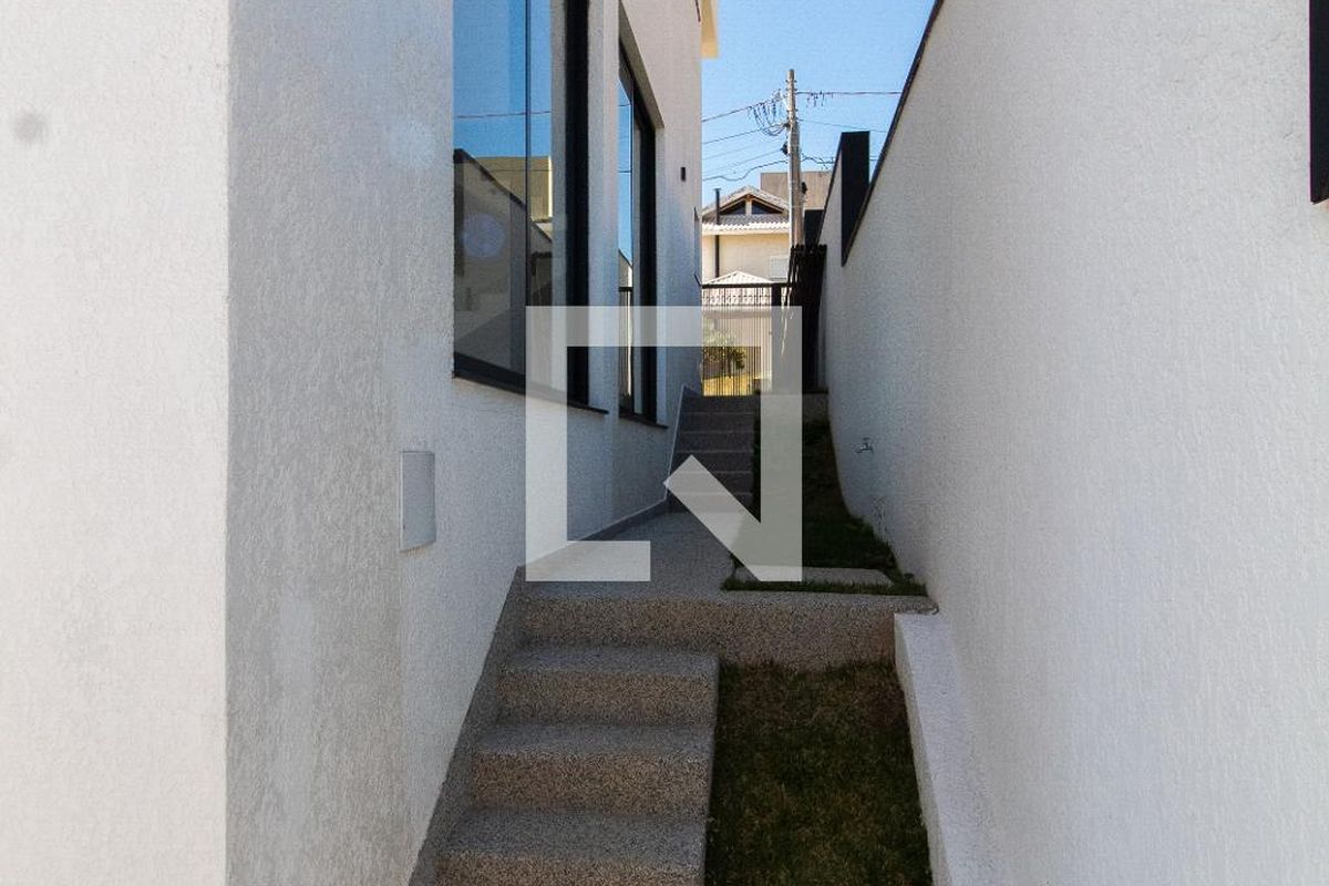 Casa à Venda - Lot. Alphaville Campinas, 4 Quartos,  411 m2 em , Campinas - sp | SoloBR