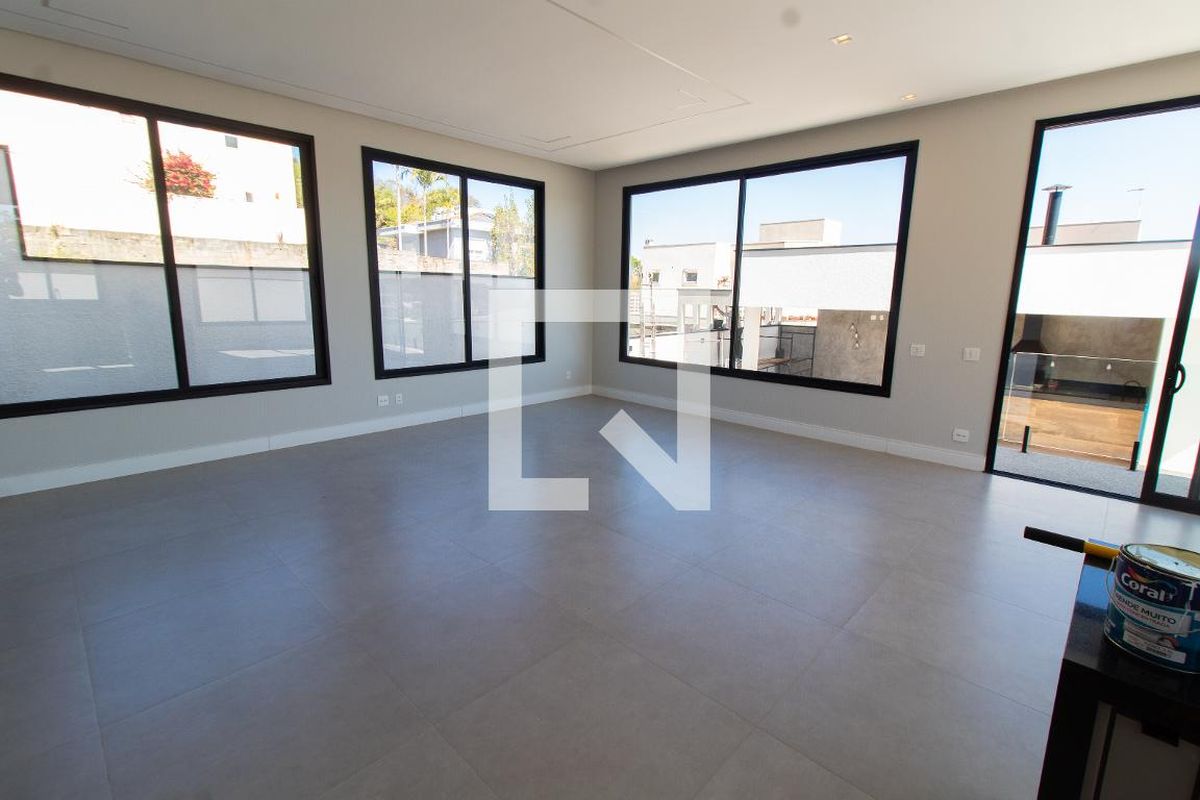 Casa à Venda - Lot. Alphaville Campinas, 4 Quartos,  411 m2 em , Campinas - sp | SoloBR