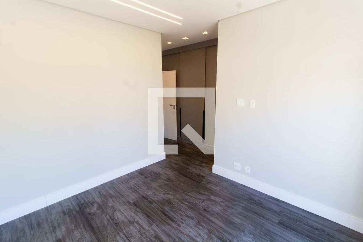 Casa à Venda - Lot. Alphaville Campinas, 4 Quartos,  411 m2 em , Campinas - sp | SoloBR