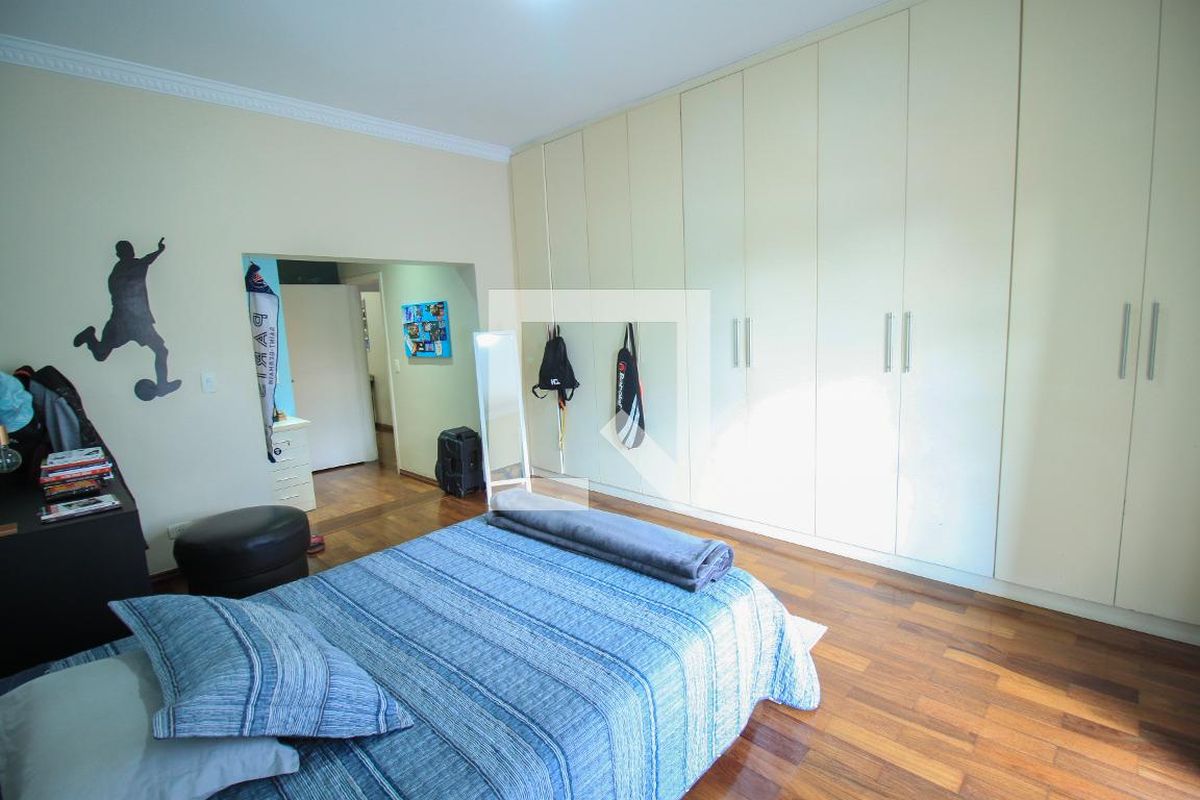 Casa, 4 quartos, 338 m² - Foto 45