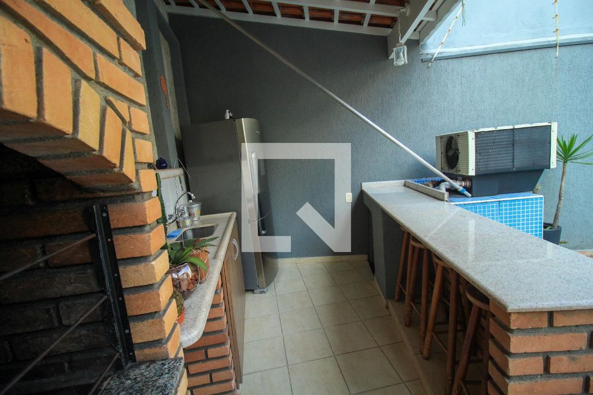 Casa, 4 quartos, 338 m² - Foto 72