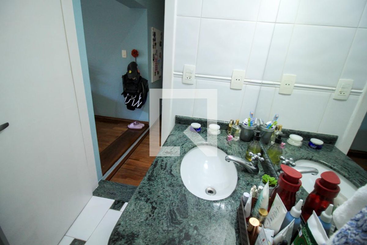 Casa, 4 quartos, 338 m² - Foto 40