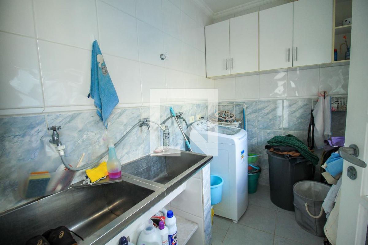 Casa, 4 quartos, 338 m² - Foto 63