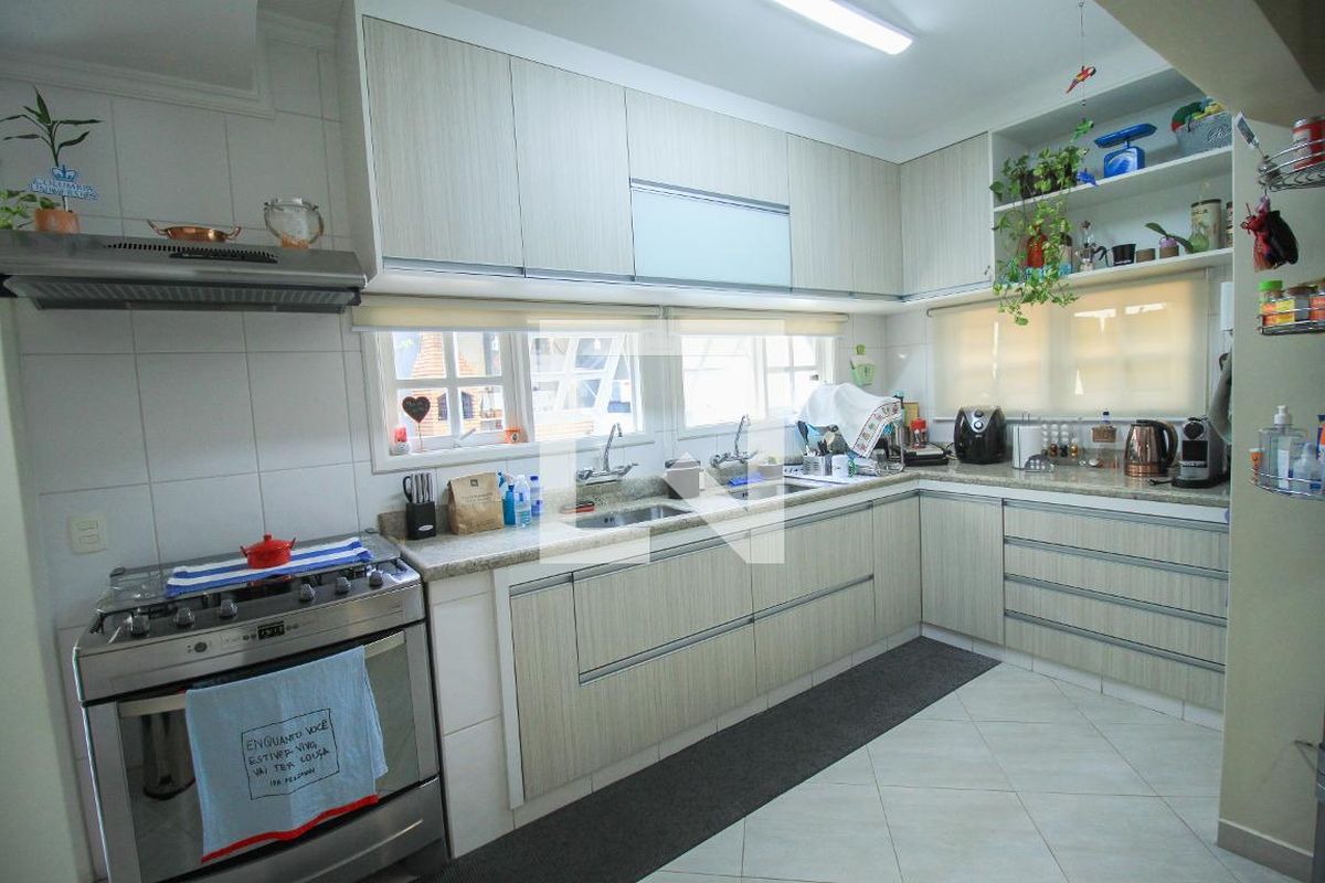 Casa, 4 quartos, 338 m² - Foto 56
