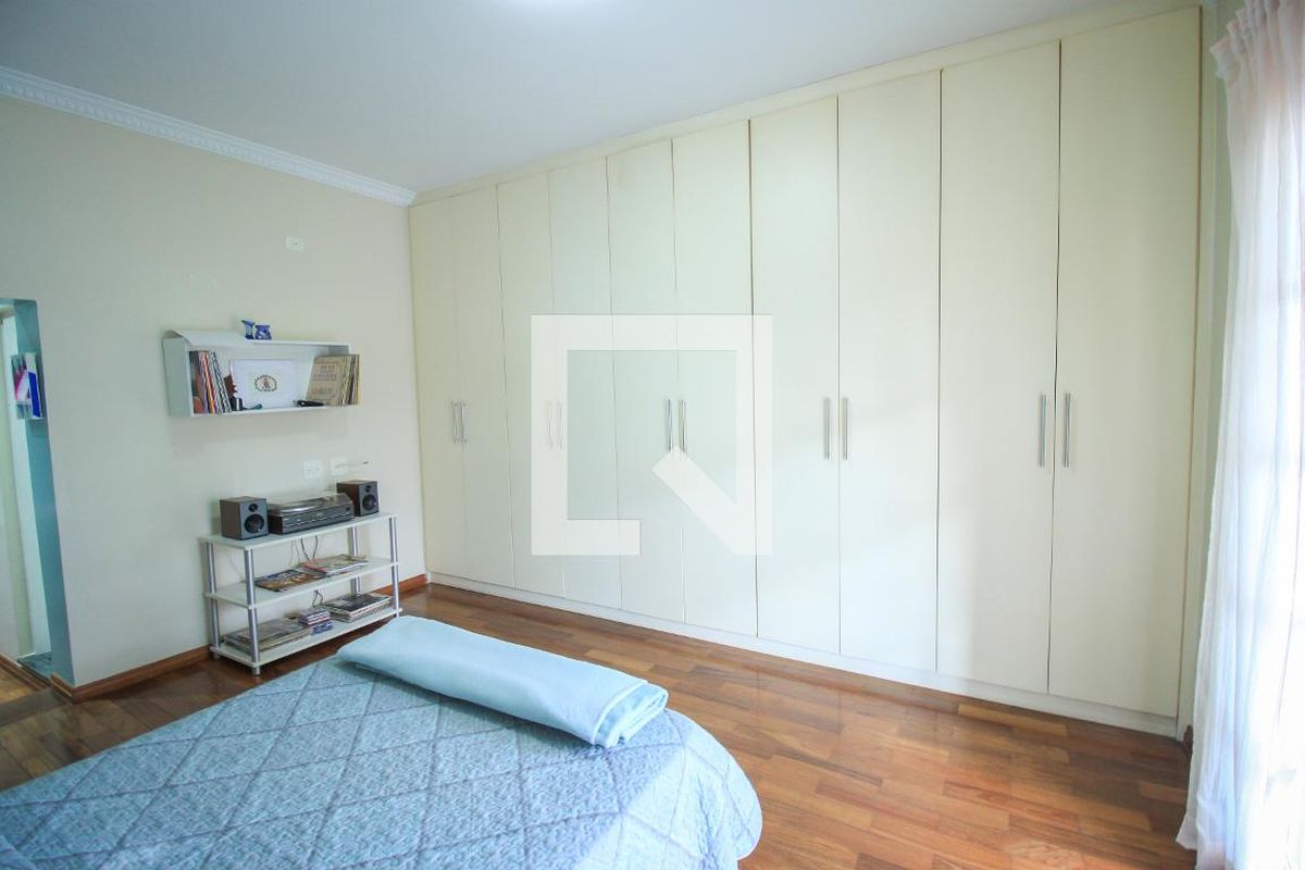 Casa, 4 quartos, 338 m² - Foto 34