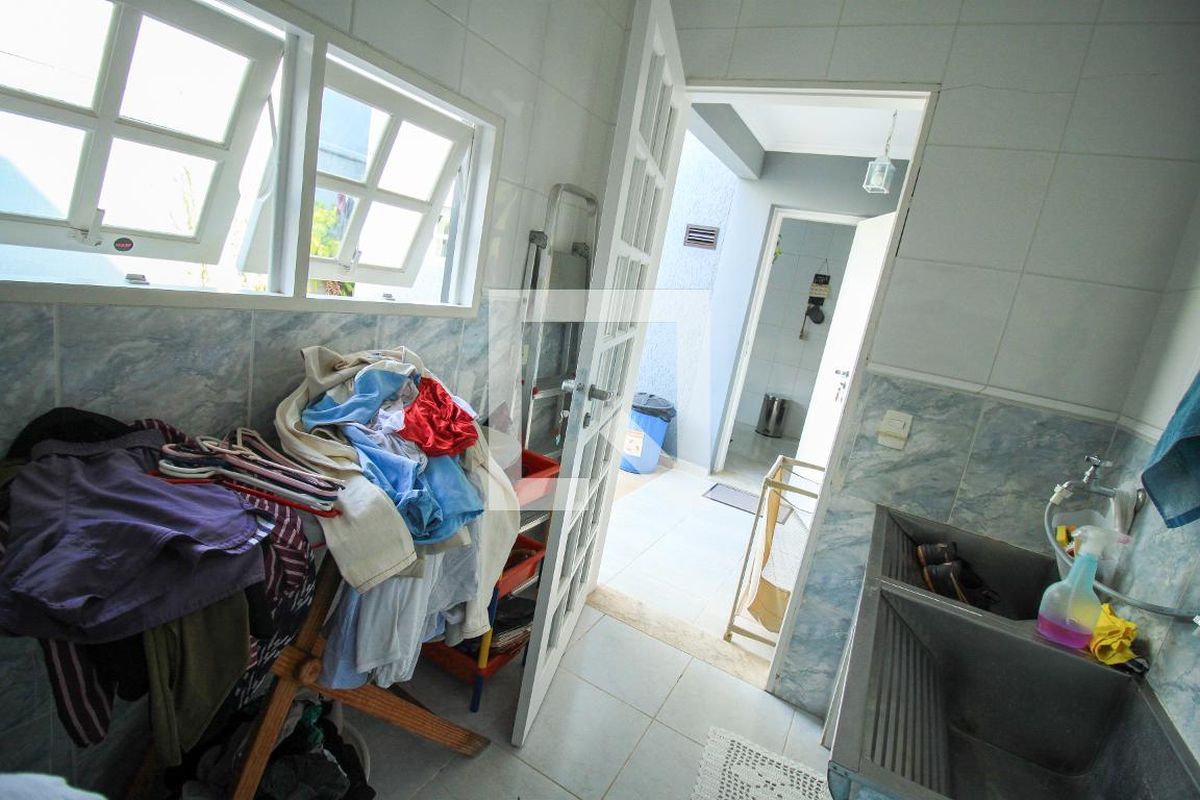 Casa, 4 quartos, 338 m² - Foto 62