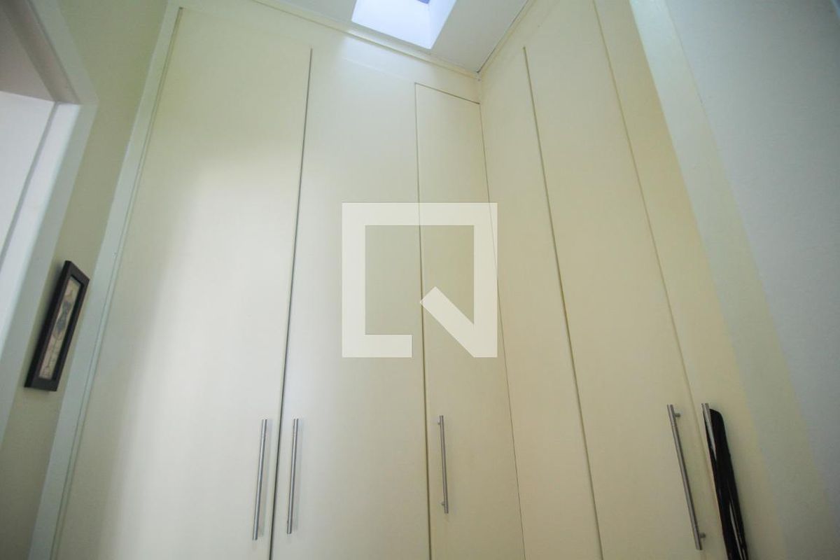 Casa, 4 quartos, 338 m² - Foto 20