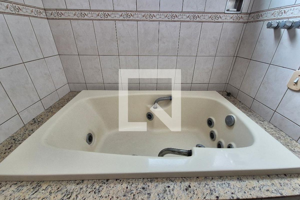 Apartamento, 4 quartos, 198 m² - Foto 72