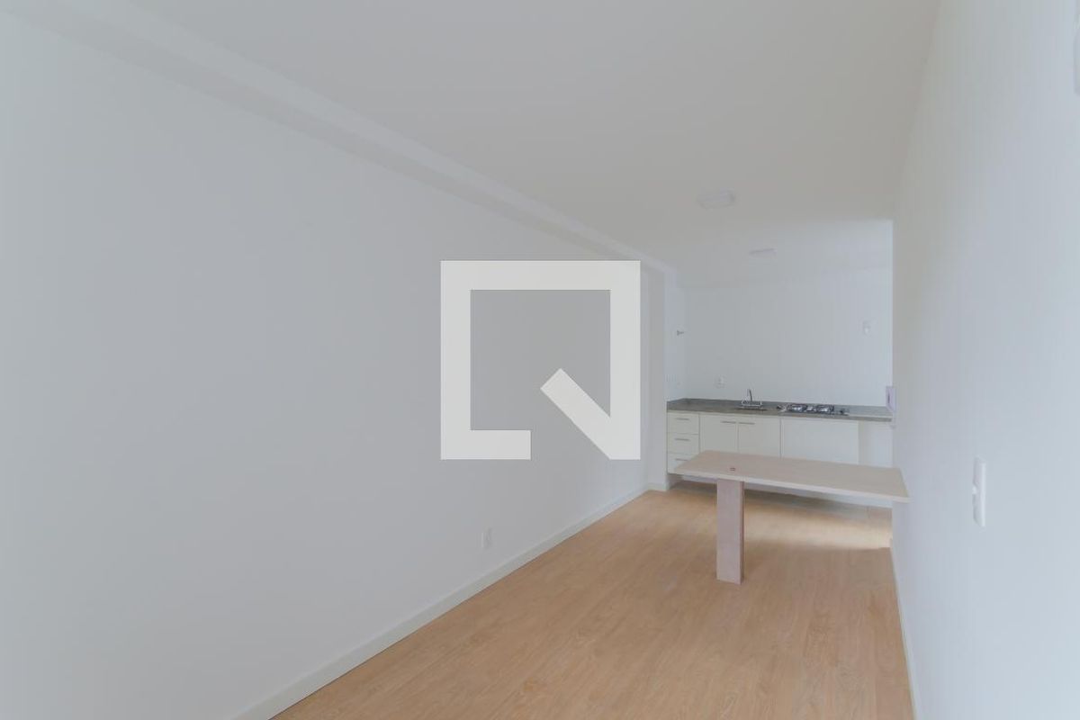 Apartamento, 1 quarto, 33 m² - Foto 4