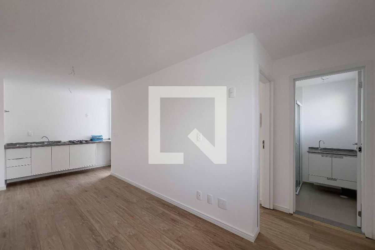 Apartamento, 1 quarto, 33 m² - Foto 2