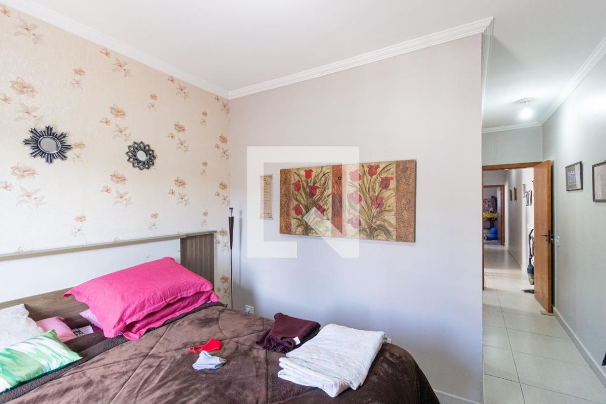 Casa, 3 quartos, 200 m² - Foto 32
