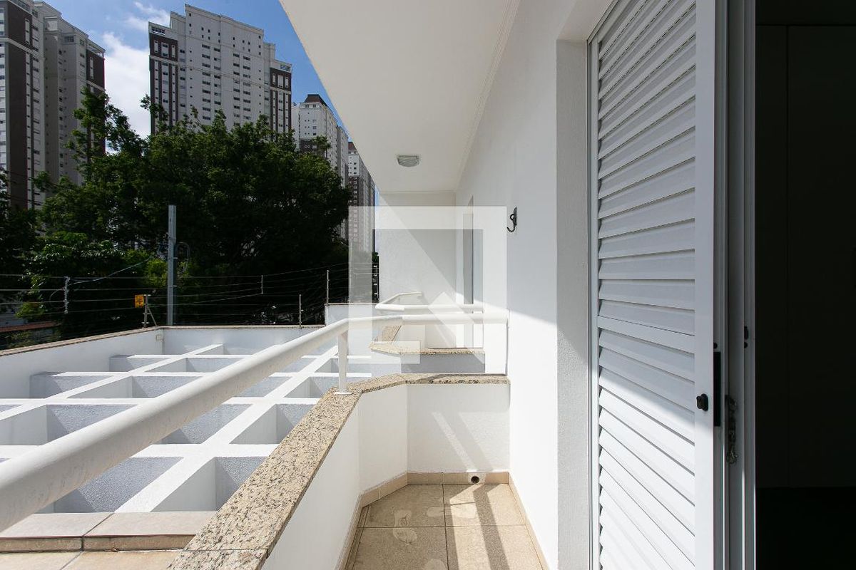 Casa, 3 quartos, 200 m² - Foto 32
