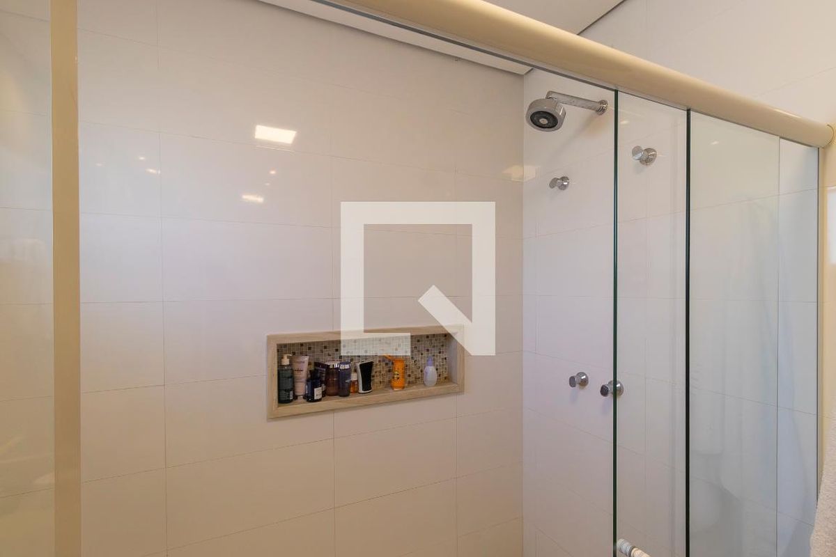 Casa à Venda - Swiss Park, 4 Quartos,  320 m2 em , Campinas - sp | SoloBR