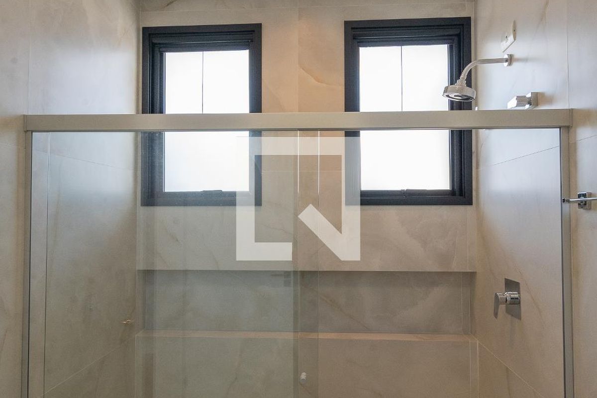 Casa à Venda - Swiss Park, 4 Quartos,  330 m2 em , Campinas - sp | SoloBR