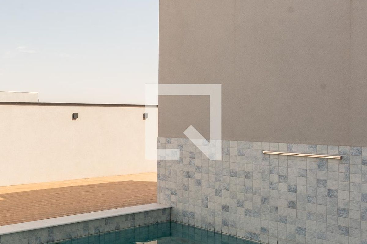 Casa à Venda - Swiss Park, 4 Quartos,  330 m2 em , Campinas - sp | SoloBR