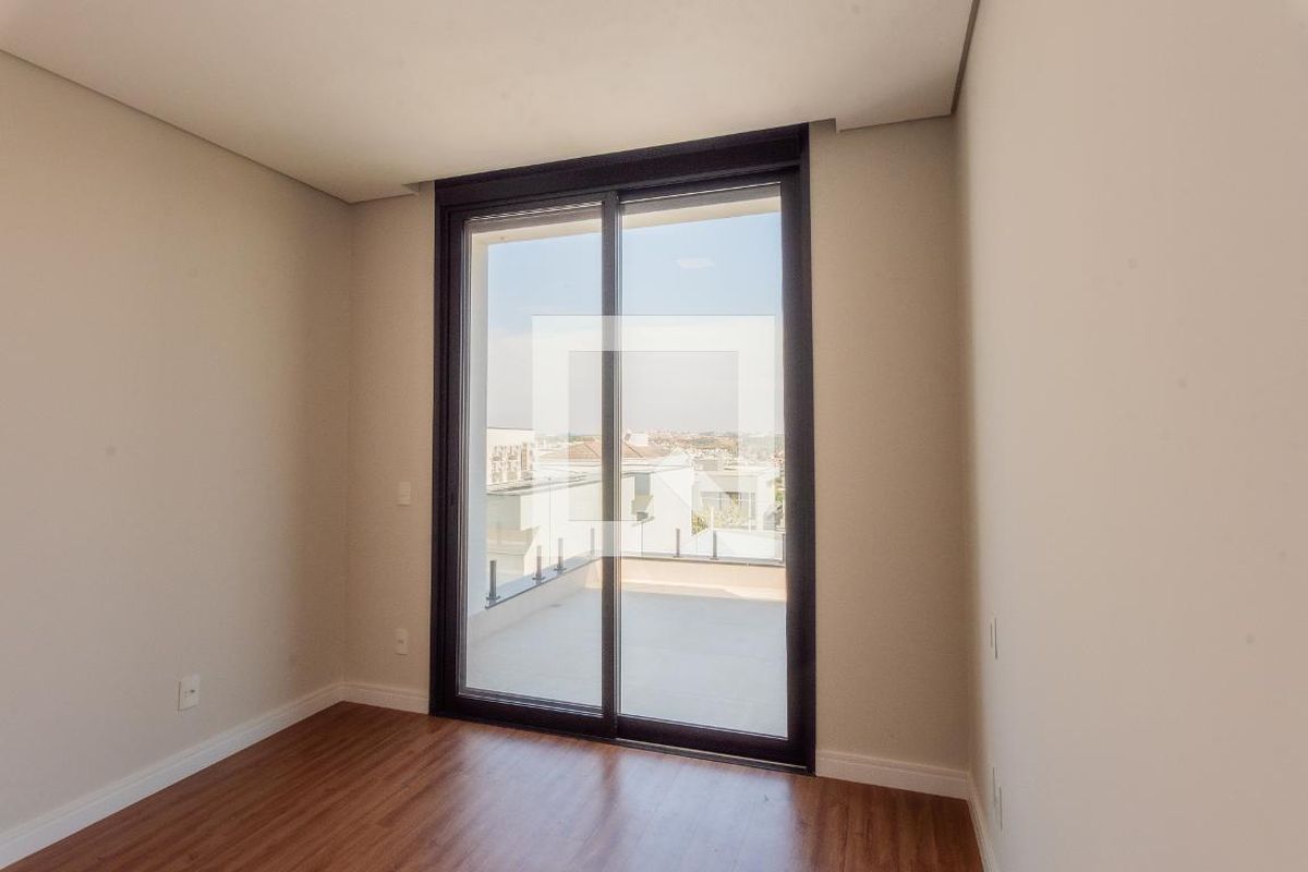 Casa à Venda - Swiss Park, 4 Quartos,  330 m2 em , Campinas - sp | SoloBR
